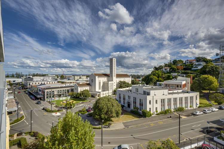 58/3 Shakespeare Road Napier South_11