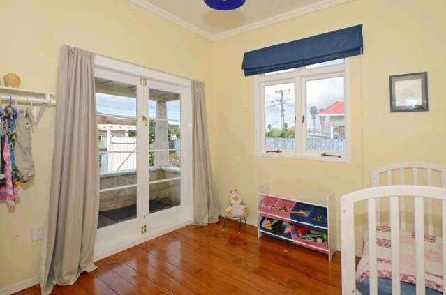 11a Moody Avenue Whau Valley_4