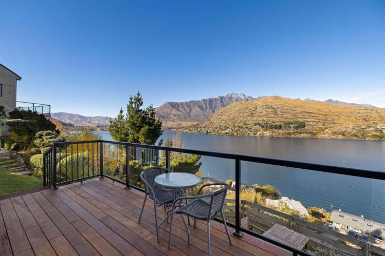 22 Golden Terrace Queenstown_32