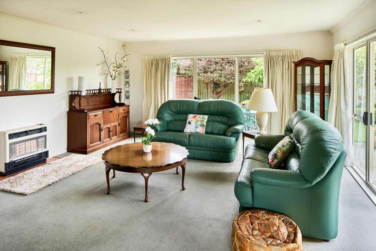 98 Samwell Drive Whitby_7