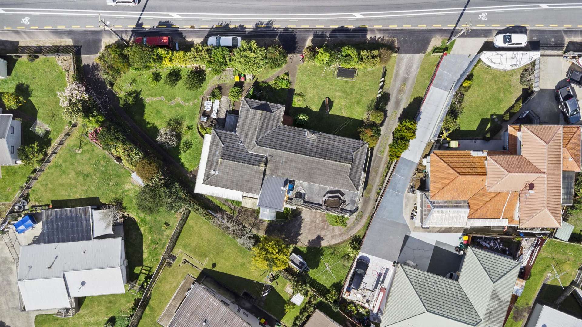 100 Tuhikaramea Road Dinsdale_0