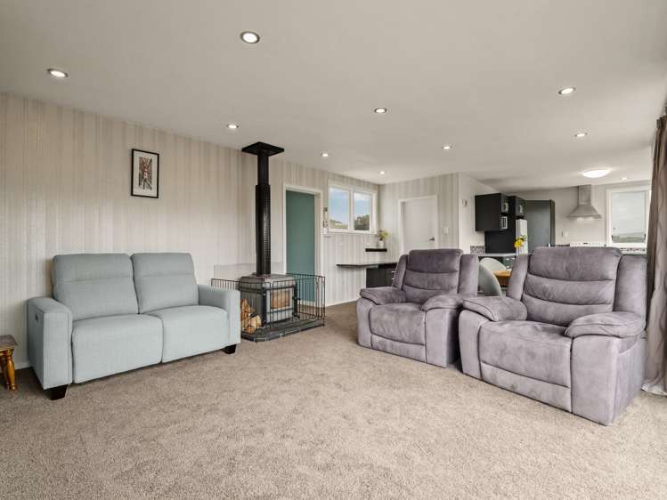 9 Tomkins Street Green Island_6