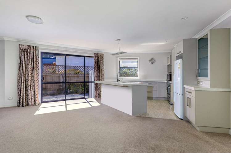 57 Rathmore Street West End_5