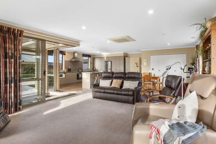 76 Stirling Drive Morrinsville_2