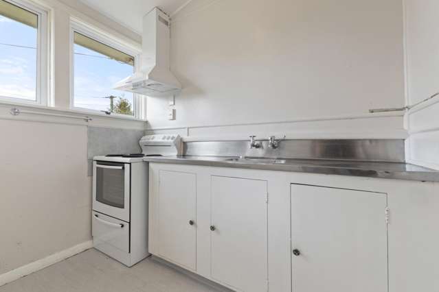 7 Betty Place Aranui_1