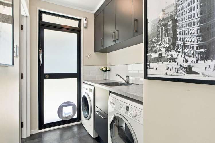 7B Ferndown Close Brookfield_13
