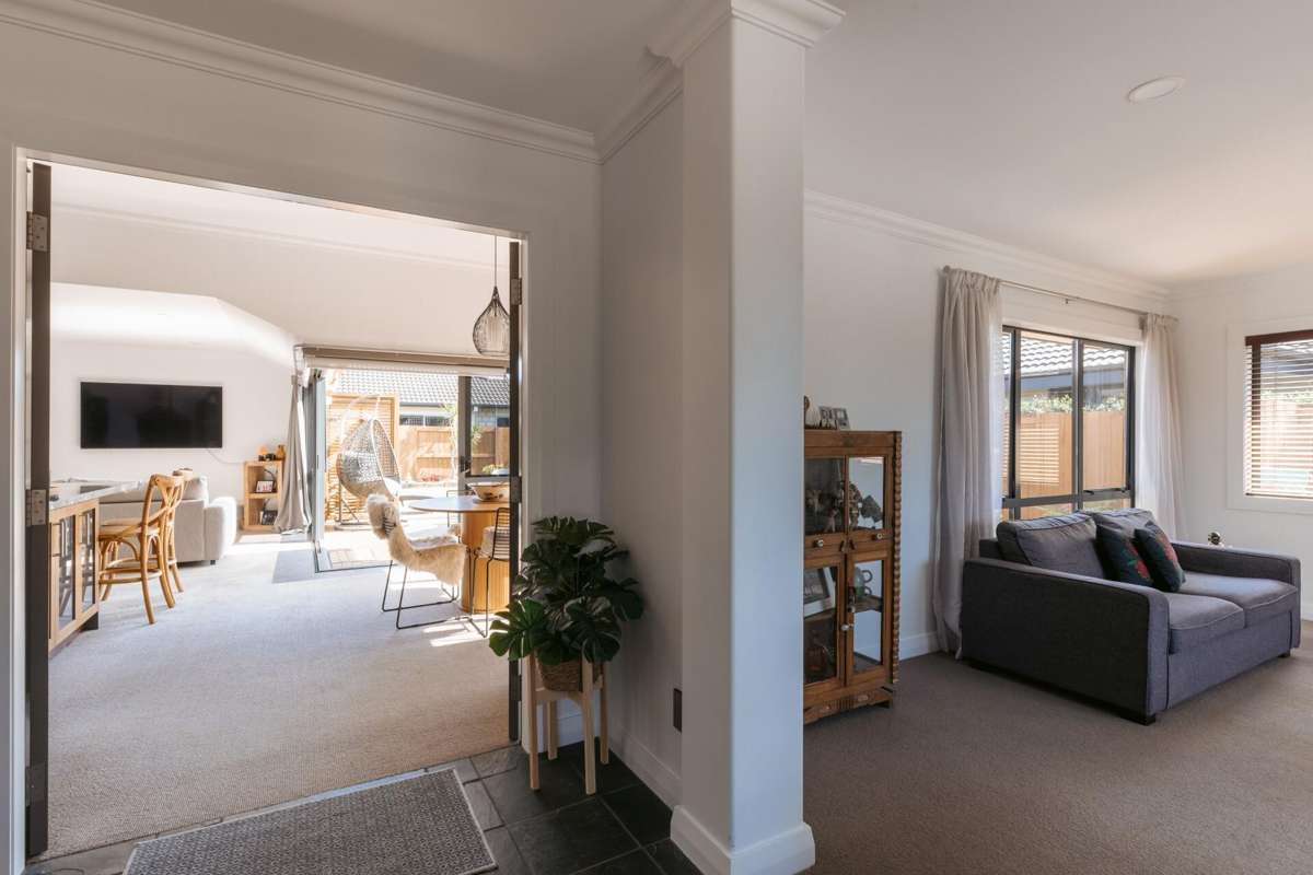 582 Gloucester Road_5