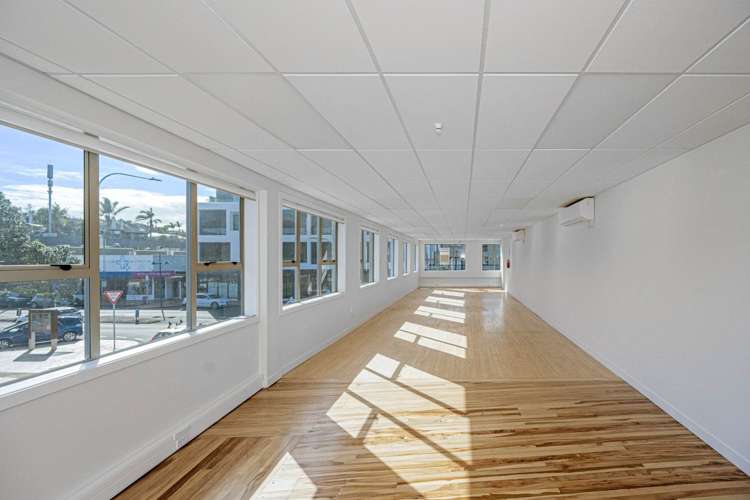 Level 1/368 Beach Road Mairangi Bay_1