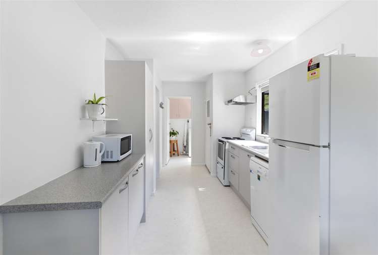 25a Watts Road Fernhill/Sunshine Bay_11