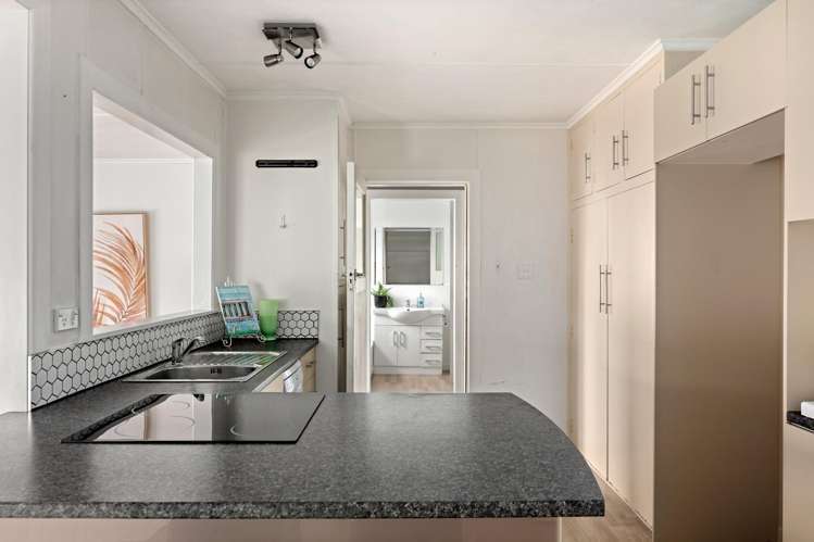 26 Oak Street_3