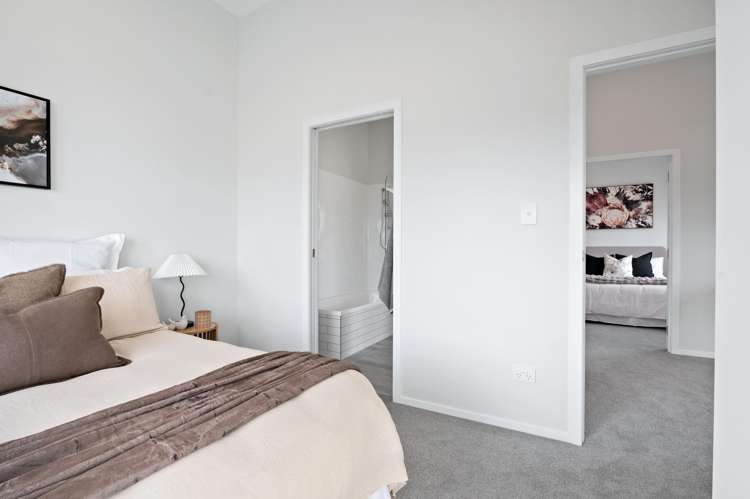 Unit A/1 Manning Street Hamilton Central_12