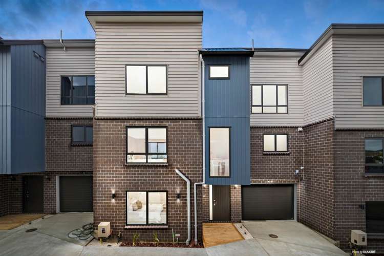 3182c Great North Road New Lynn_18