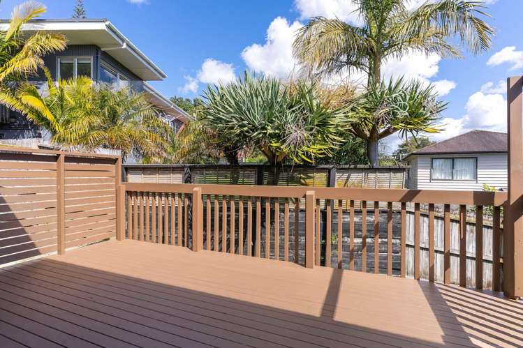 103R Glengarry Road Glen Eden_12