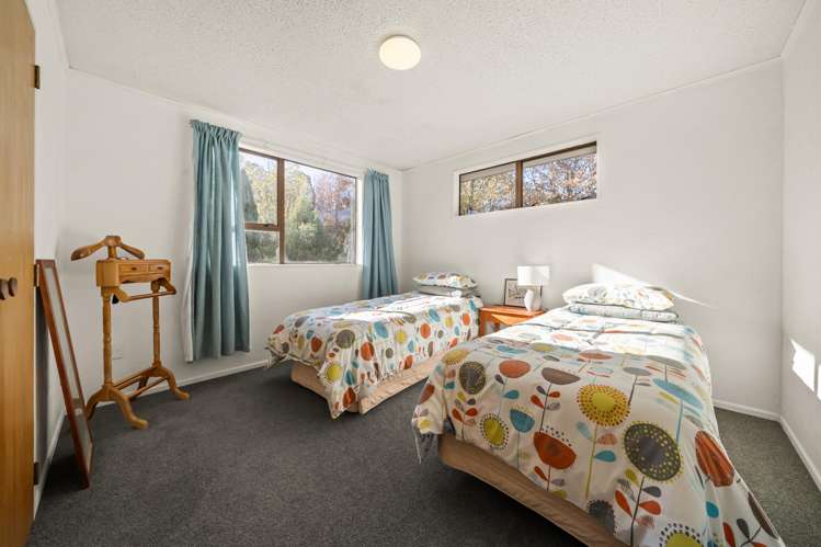 6 Longfellow Street Trentham_16