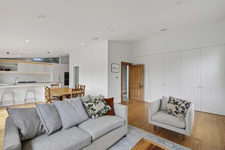 124 Hine Street City Centre_12