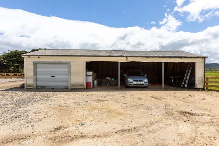 211 River Road Kumeroa_14