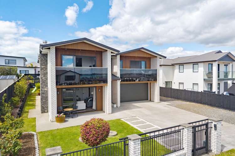 8 Keshvara Road Beachlands_33
