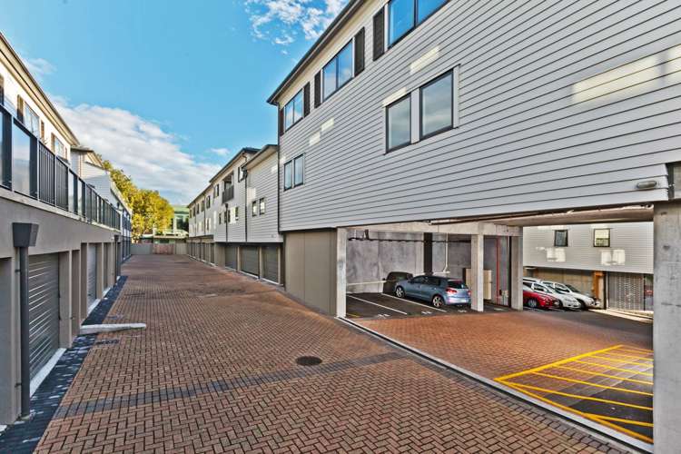 22/42 Saint Benedicts Street Eden Terrace_1