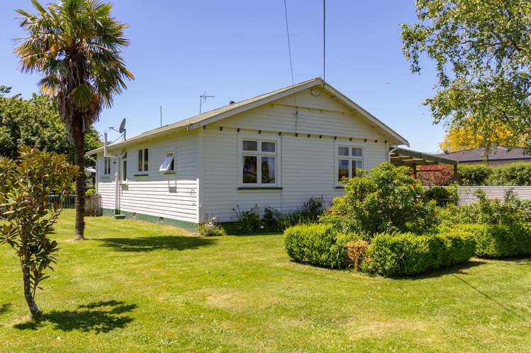 40 Costley Street Carterton_21