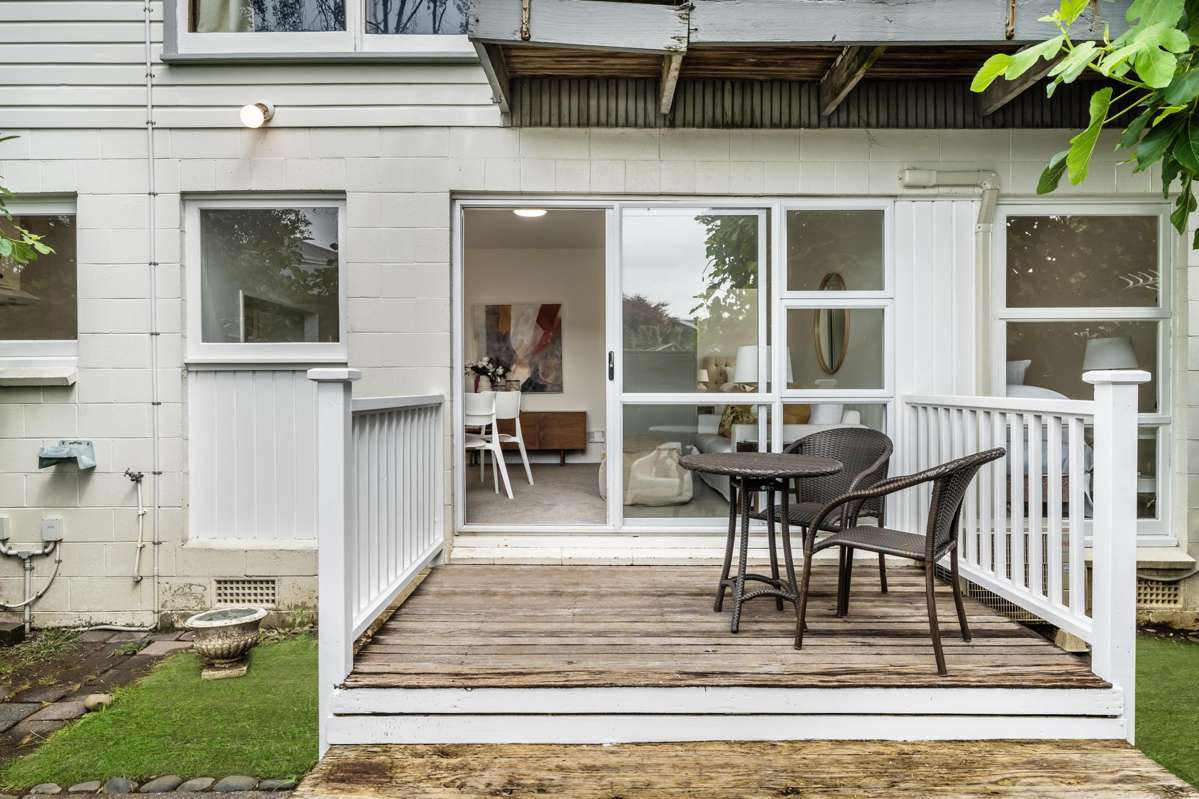 2/37 Wendover Road_3