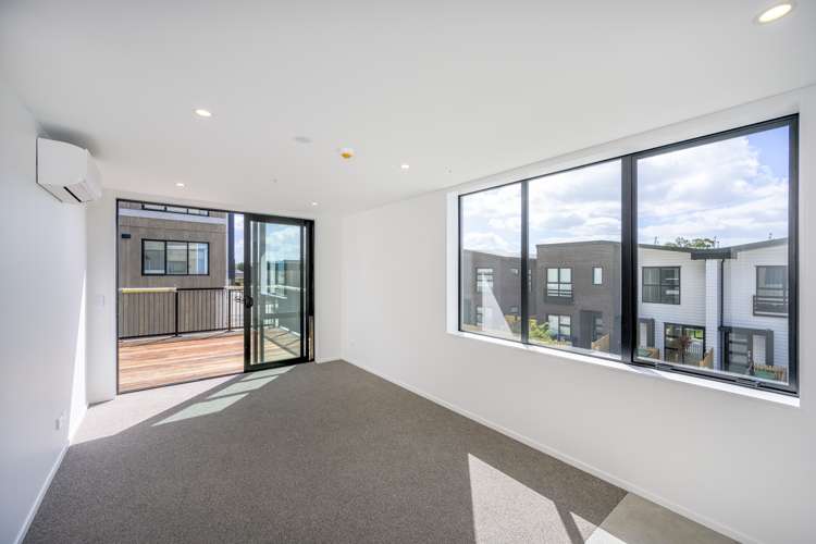 148-162 McLeod Road Te Atatu South_3