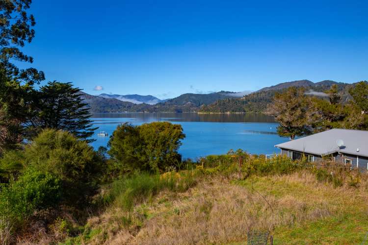 7098 Kenepuru Road Kenepuru Sound_8