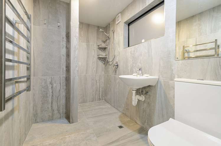 25f Orua Bay Beach Road Manukau Heads_14