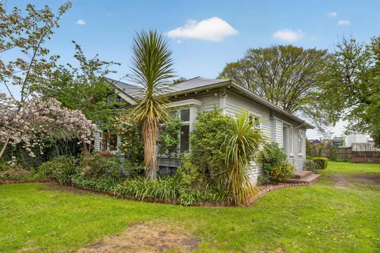11 Woodville Street Edgeware_20