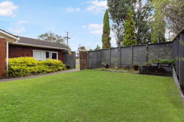 1/12 Manuka Road Glenfield_2