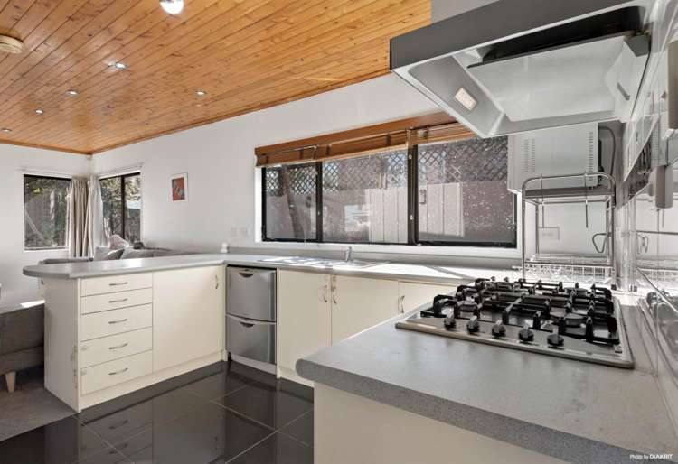 247a Great North Road Henderson_1