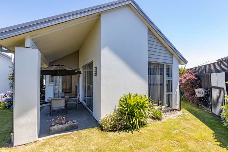8 Wisteria Lane Rangiora_23