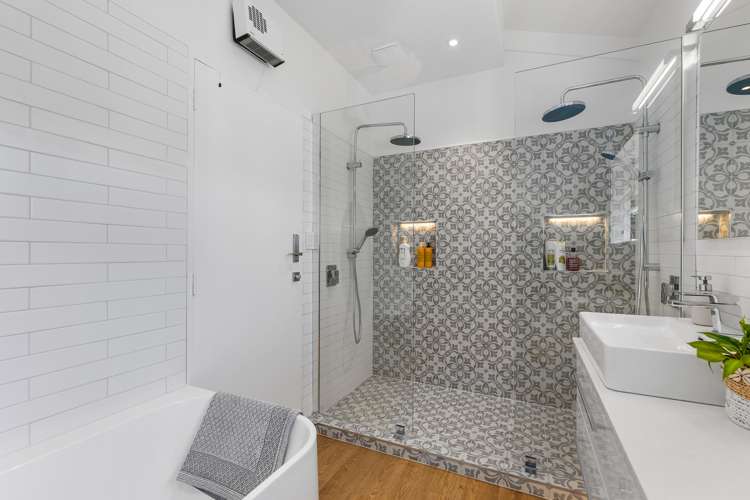 22b Clarke Road Te Puna_16