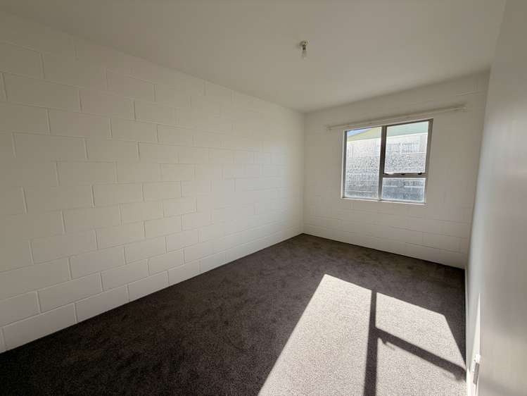 5/175 Queens Drive Lyall Bay_7