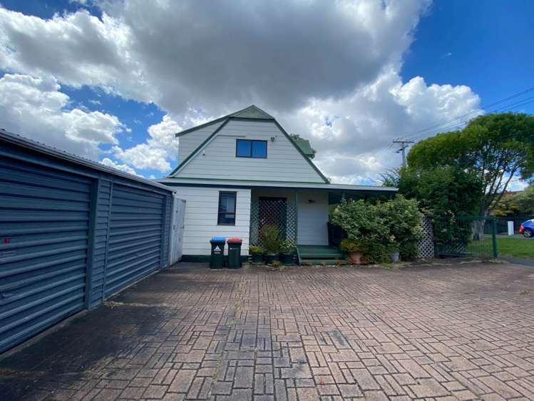 47 Puketea Street Blockhouse Bay_7