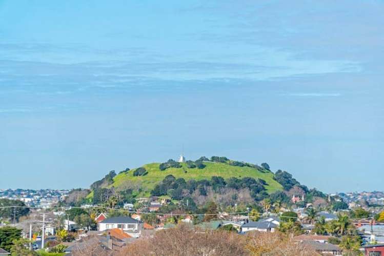 5/16 Williamson Avenue Belmont_3