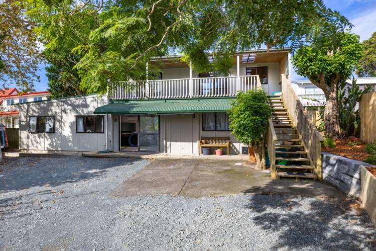 6 Helen Place Raglan_12
