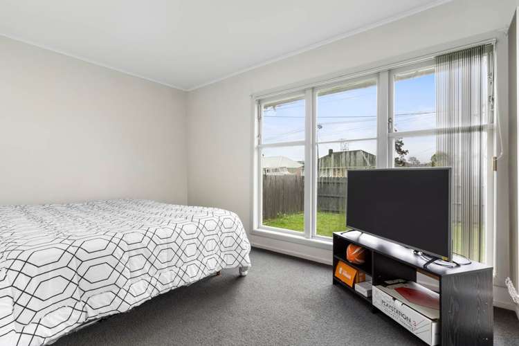 1/19 Velvet Crescent Otara_8