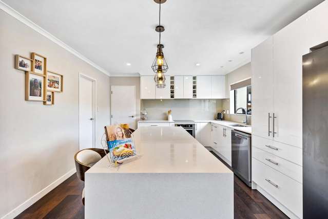 6 Cumberland Rise Taradale_3