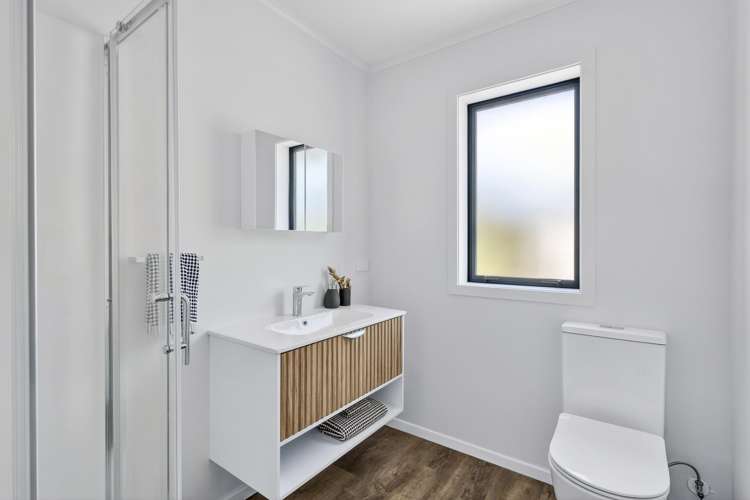 3639 Cambridge Road Cambridge_12