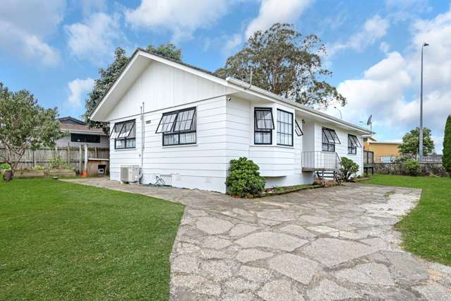 Well-Kept 3-Bedroom on 690m² Section