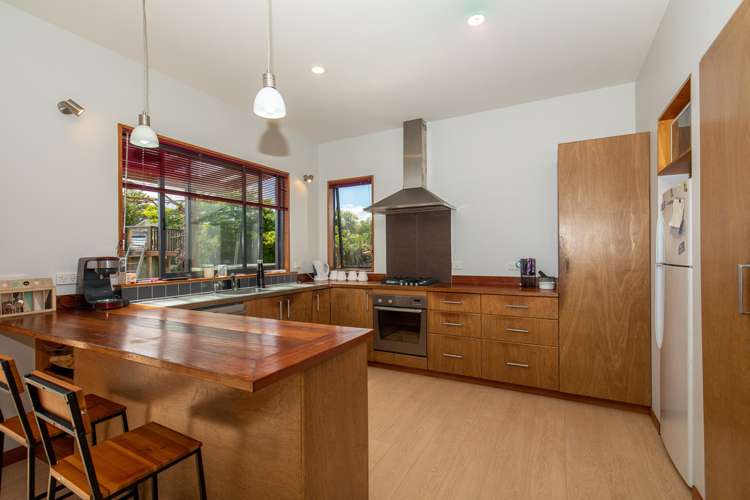 5 Sherwin Avenue Albert Town_6