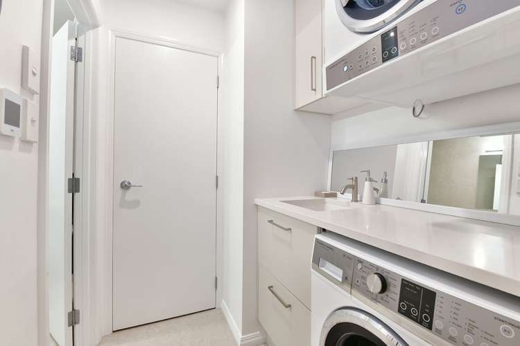 21 Waterside Crescent Gulf Harbour_18