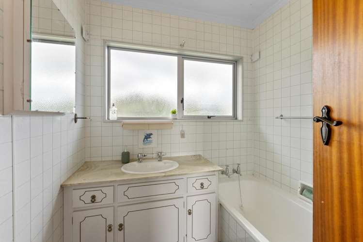 6 Lindale Grove Waikanae Beach_14