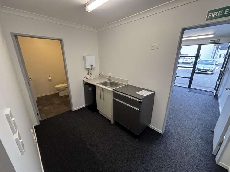 1/198 Kapiti Road Paraparaumu Beach_4