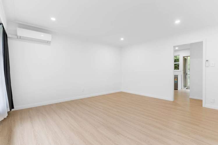 2/10 Mears Place Epsom_4