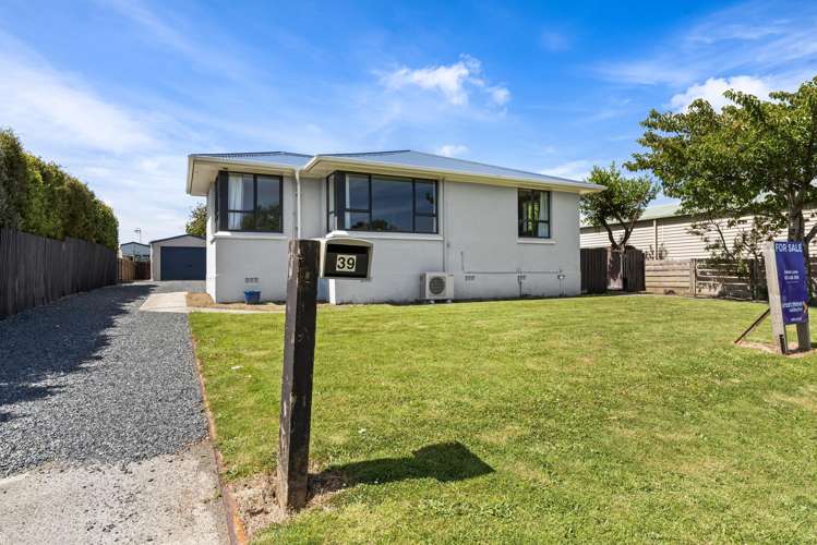 39 Lyon Street Glengarry_28