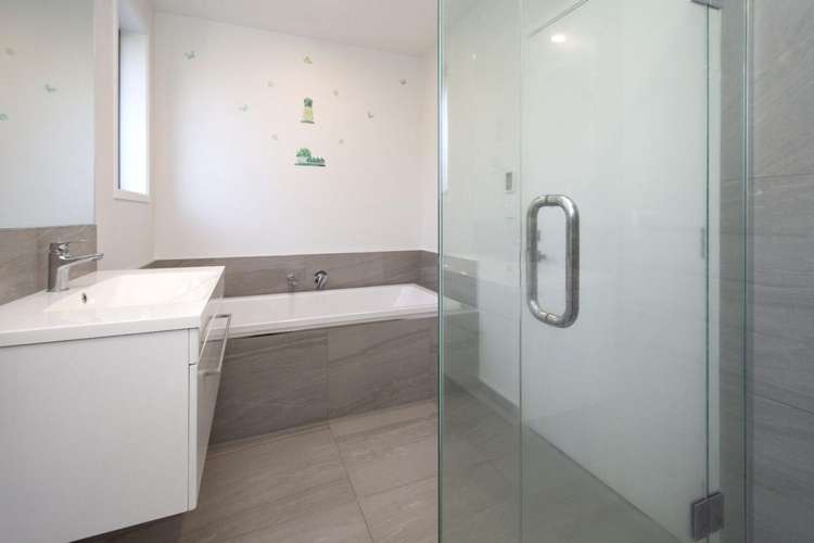 15 Charente Way Yaldhurst_1