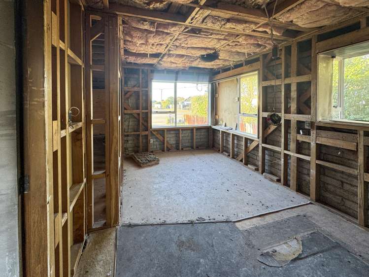 17 Roberts Road Hei Hei_7