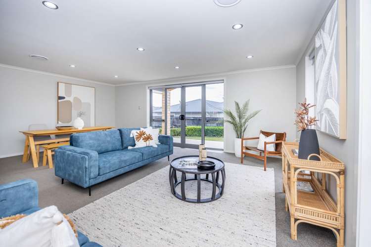 4 Cabourne Drive Glenview_4