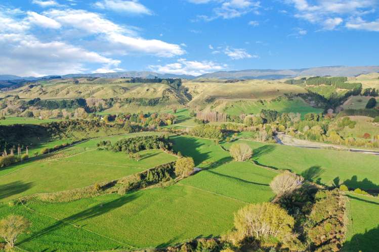 2732 Kimbolton Road Kimbolton_18